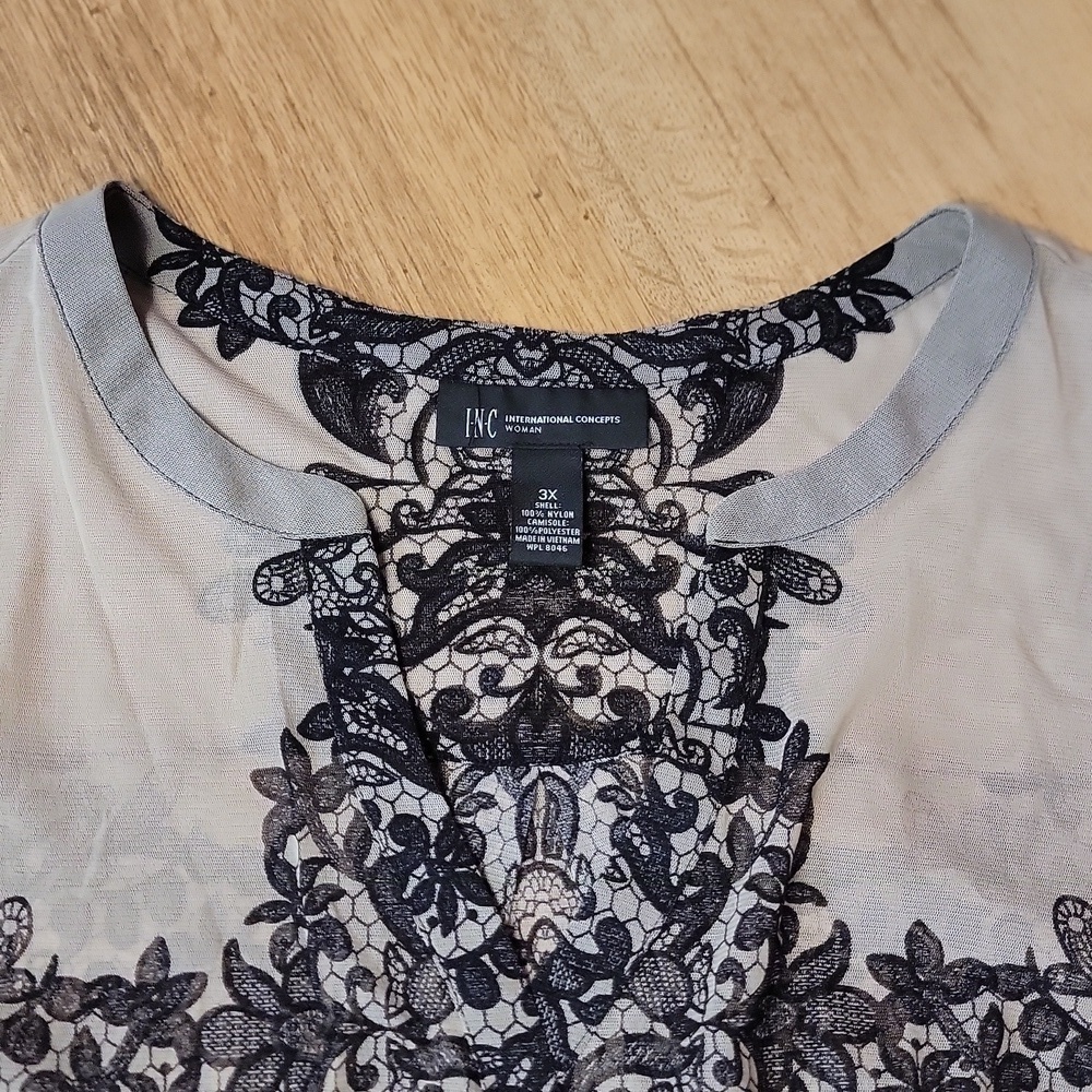 Floral Blouse Bundle Plus Size - Picture 11 of 12